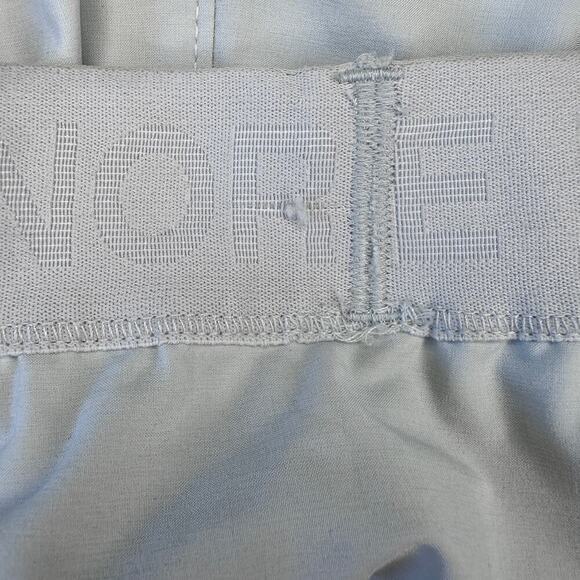 THE NORTH FACE womens  shorts size XXL tin grey‎ moisture control  fabric NWT - Picture 6 of 9